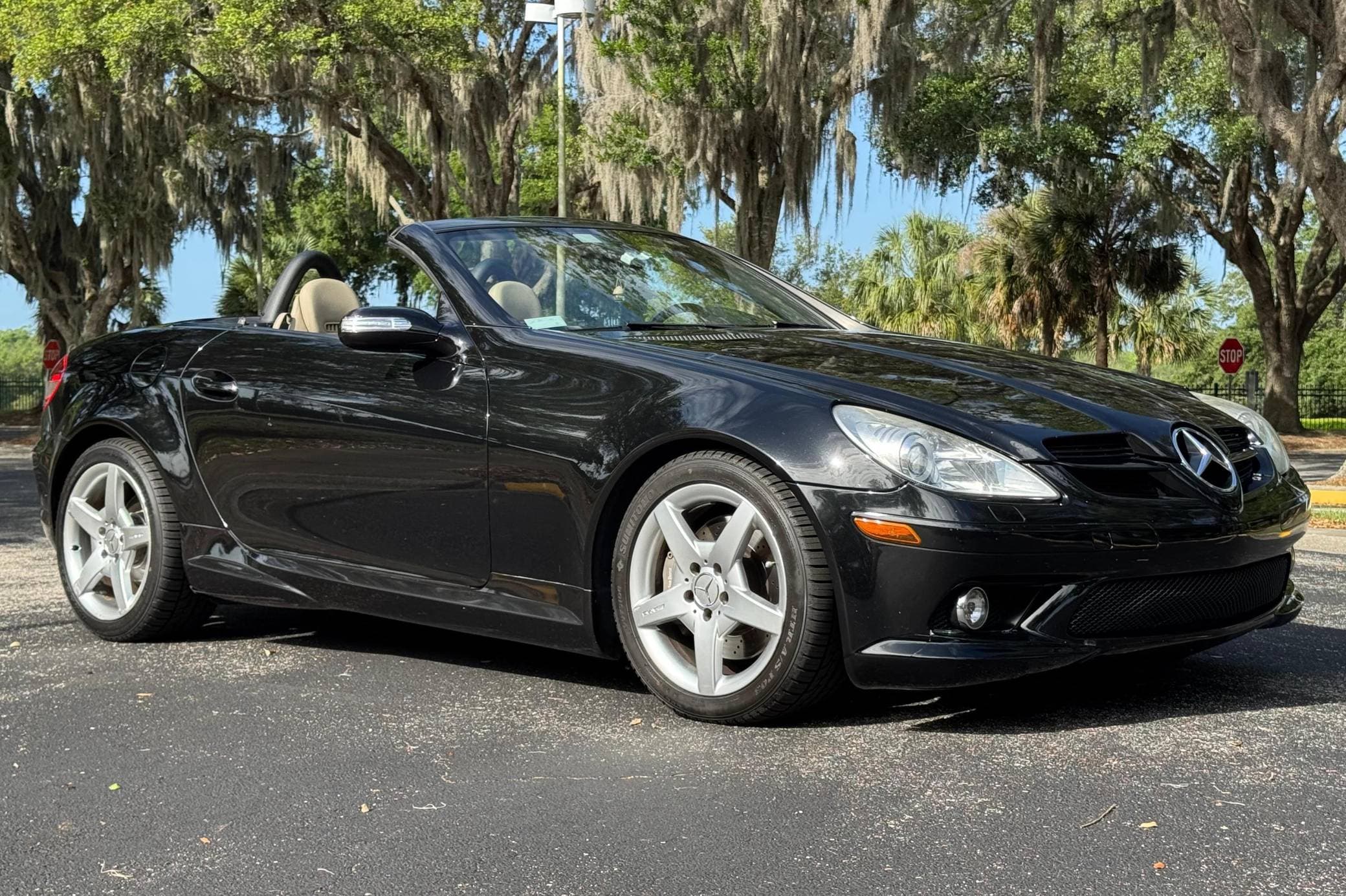 2006 Mercedes-Benz SLK-Class sold for $10,000