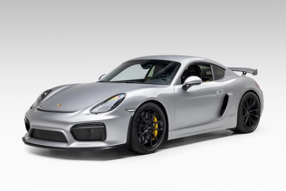 2016 Porsche Cayman GT4 sold for $101,000