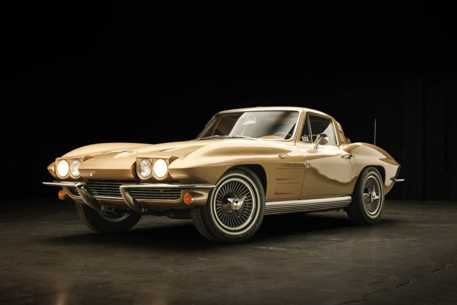 1964 Chevrolet Corvette C2 sold for $73,000