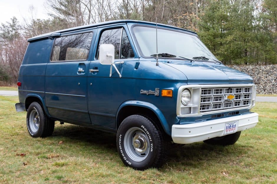 1978 Chevrolet G-Series Van sold for $8,300