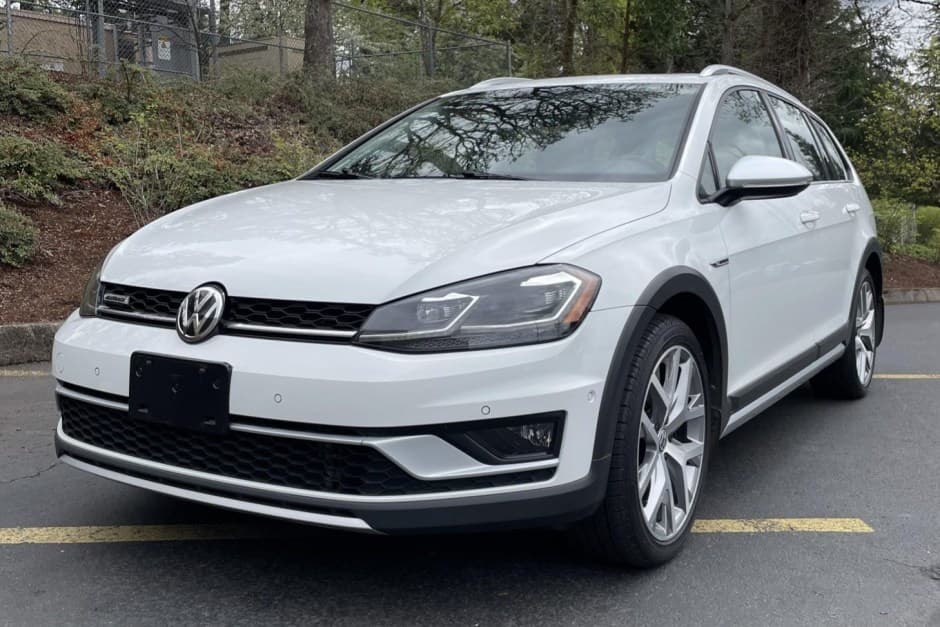 2019 Volkswagen Golf & Rabbit sold for $23,250