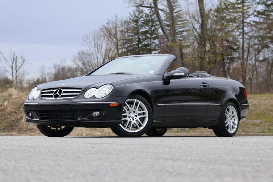 2009 Mercedes-Benz CLK-Class sold for $15,125