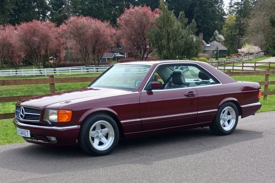 1990 Mercedes-Benz C126 sold for $36,750