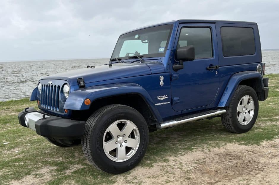 2010 Jeep Wrangler JK (2007-2018) sold for $14,000