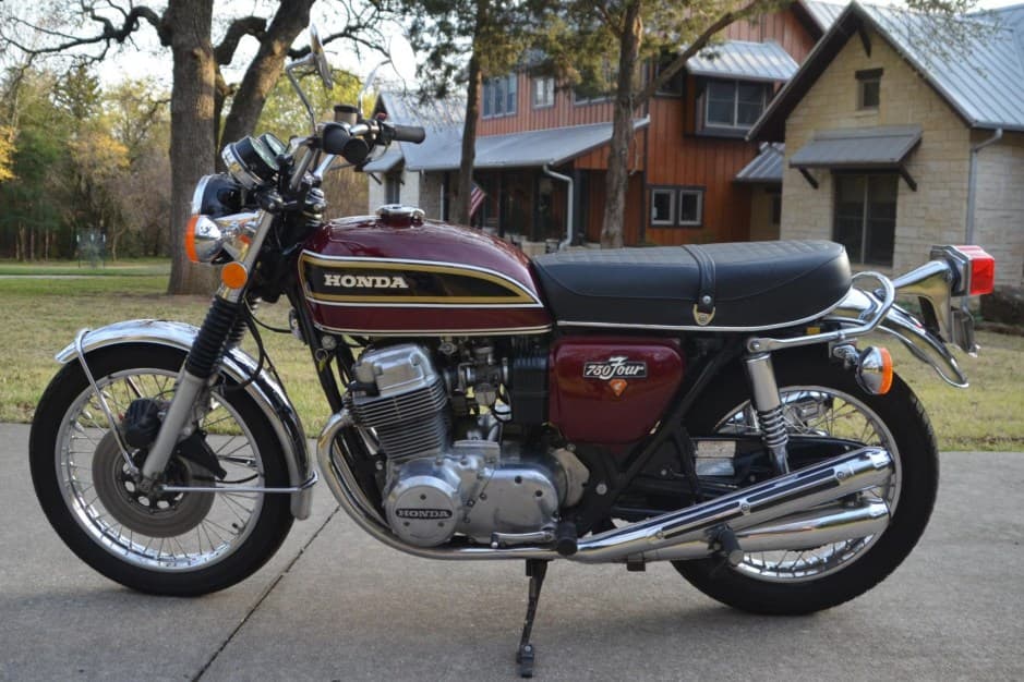 1976 Honda CB750 & CB750A sold for $8,169