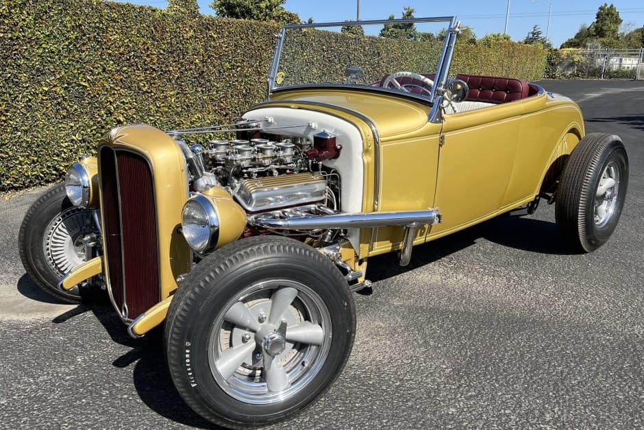 0 Ford  sold for $28,013