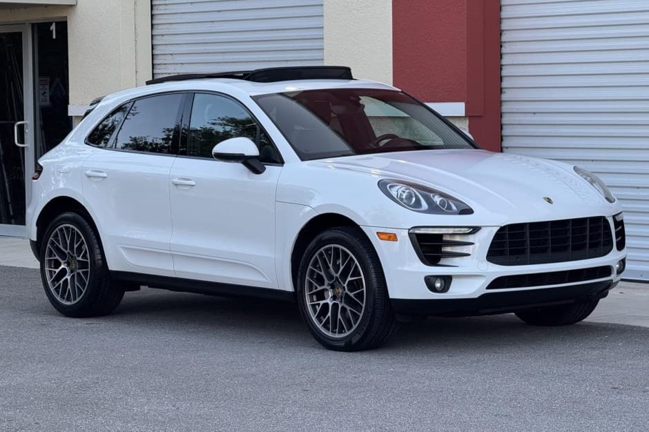 2018 Porsche Macan sold for $22,000
