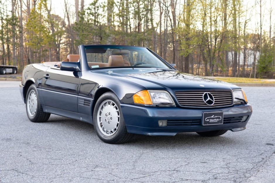 1992 Mercedes-Benz R129 SL sold for $30,320