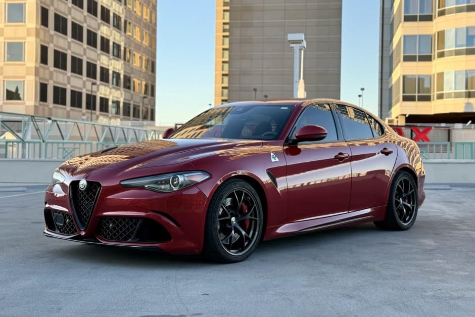 2017 Alfa Romeo 952 Series Giulia sold for $31,250
