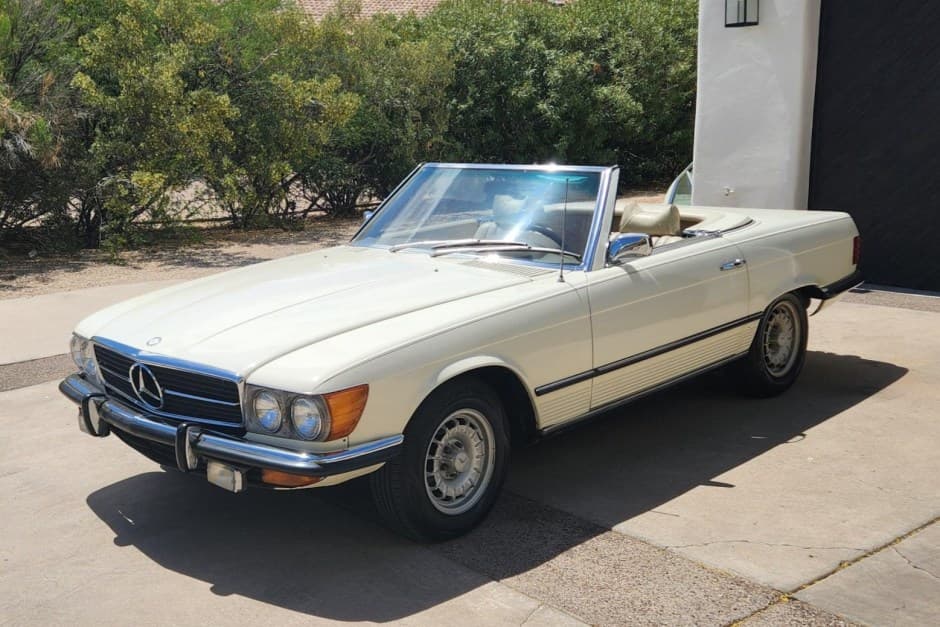 1973 Mercedes-Benz R107 SL sold for $5,700