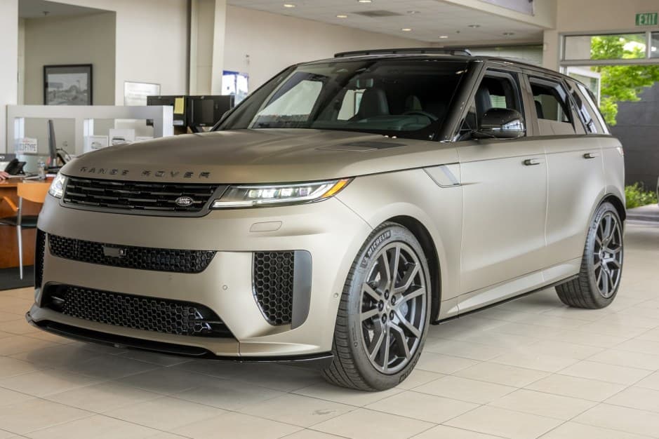 2024 Land Rover L461 Range Rover Sport sold for $139,000