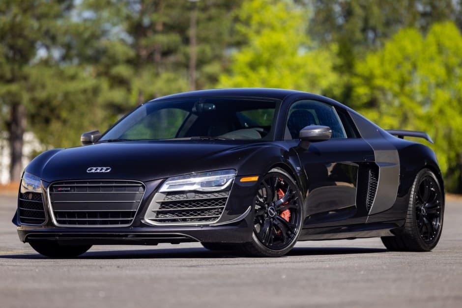 2015 Audi R8 sold for $119,001