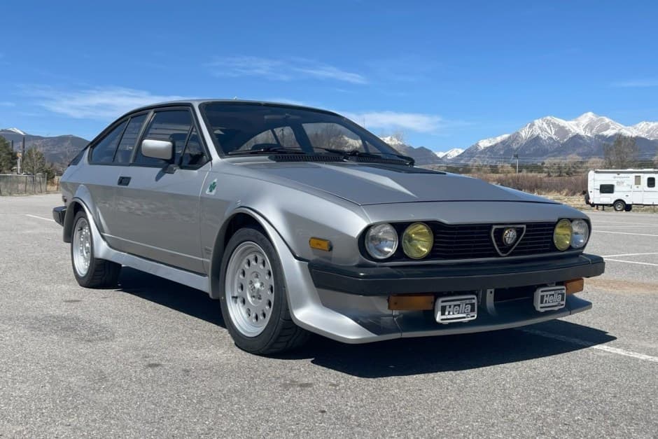 1984 Alfa Romeo GTV6 sold for $15,250