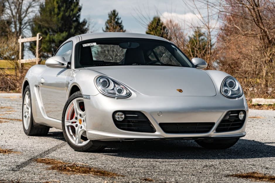 2009 Porsche 987 Cayman sold for $41,000