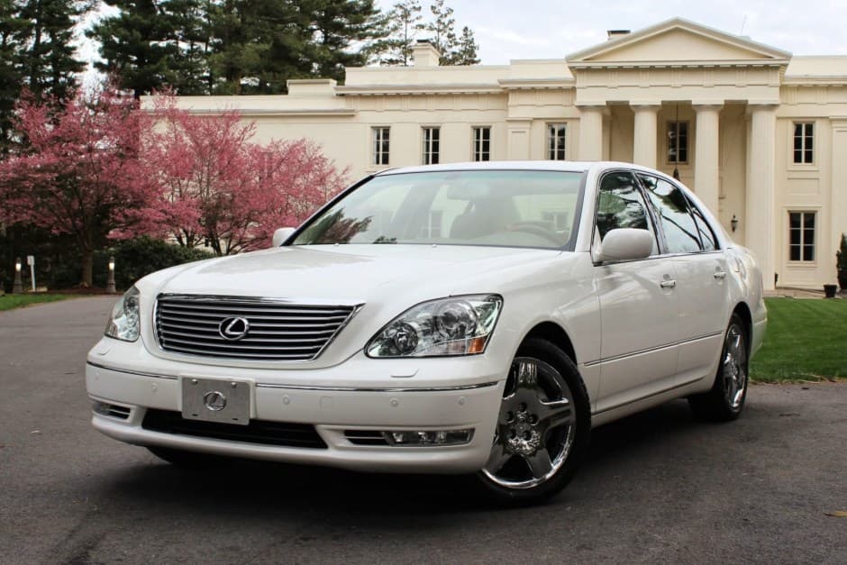 2006 Lexus LS Sedan sold for $31,000