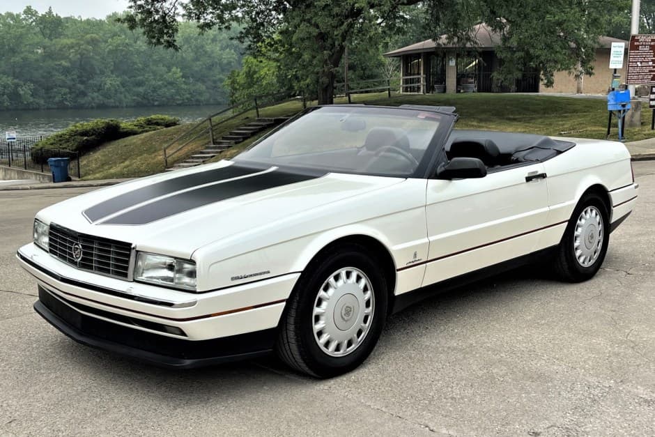 1993 Cadillac Allanté sold for $11,250