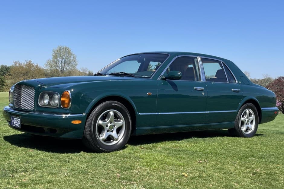1999 Bentley Arnage sold for $23,000