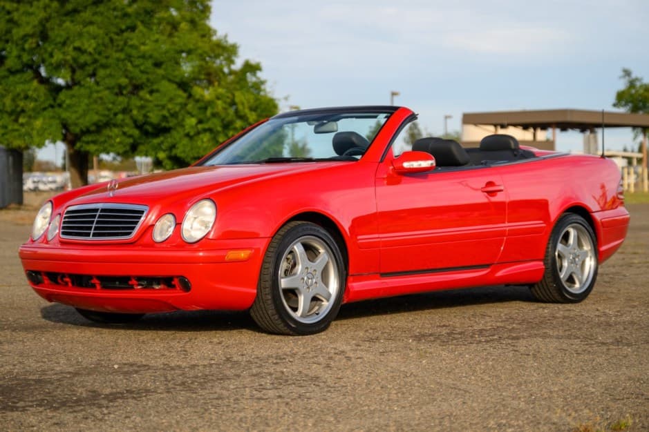 2002 Mercedes-Benz CLK-Class sold for $5,880