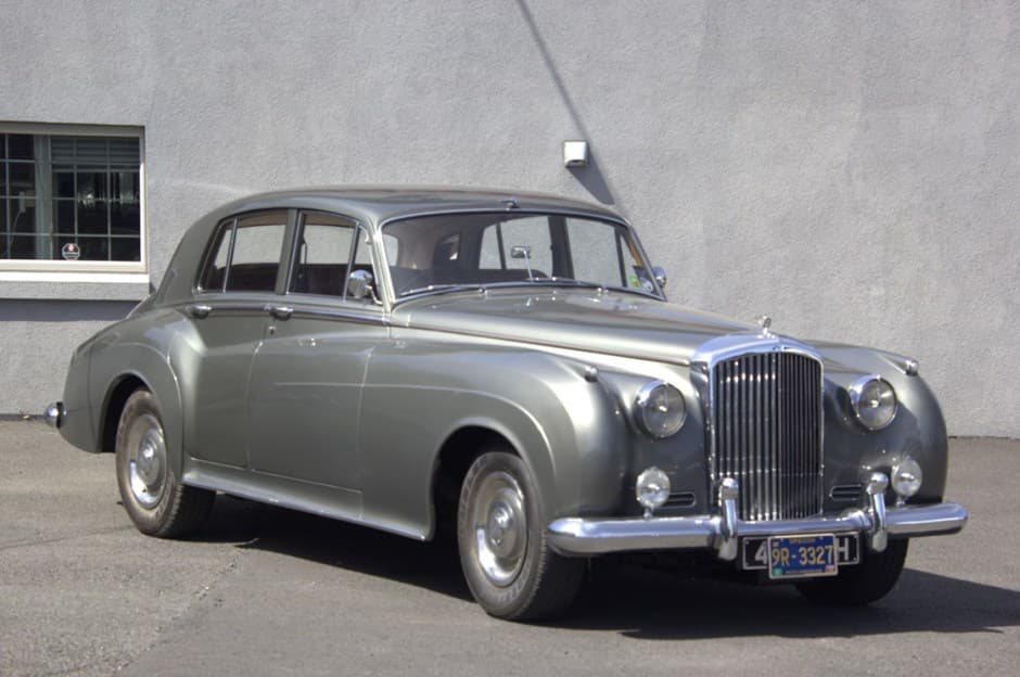 1957 Bentley S-Type sold for $18,250