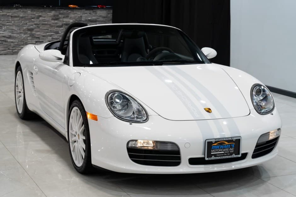 2008 Porsche 987 Boxster sold for $42,000
