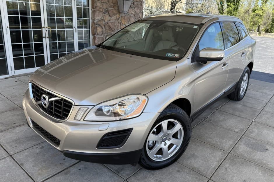 2012 Volvo  sold for $14,250