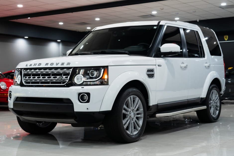 2015 Land Rover LR4 sold for $35,750