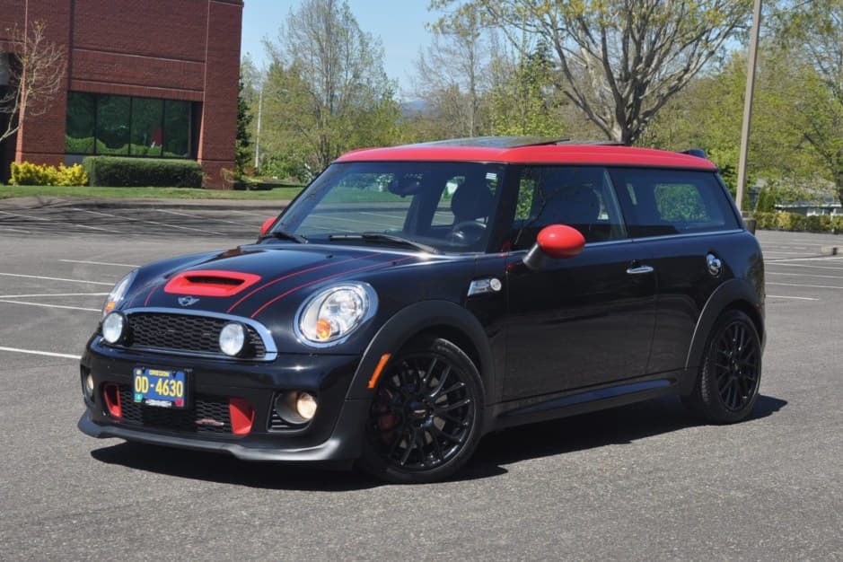 2013 Mini R55 Clubman sold for $11,650