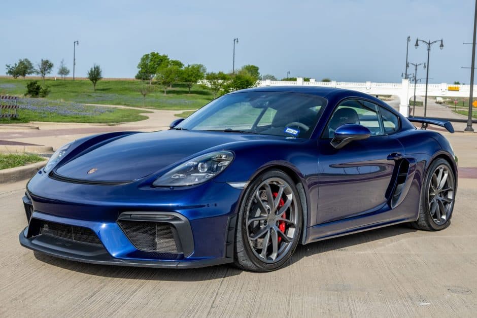 2021 Porsche Cayman GT4 sold for $106,000
