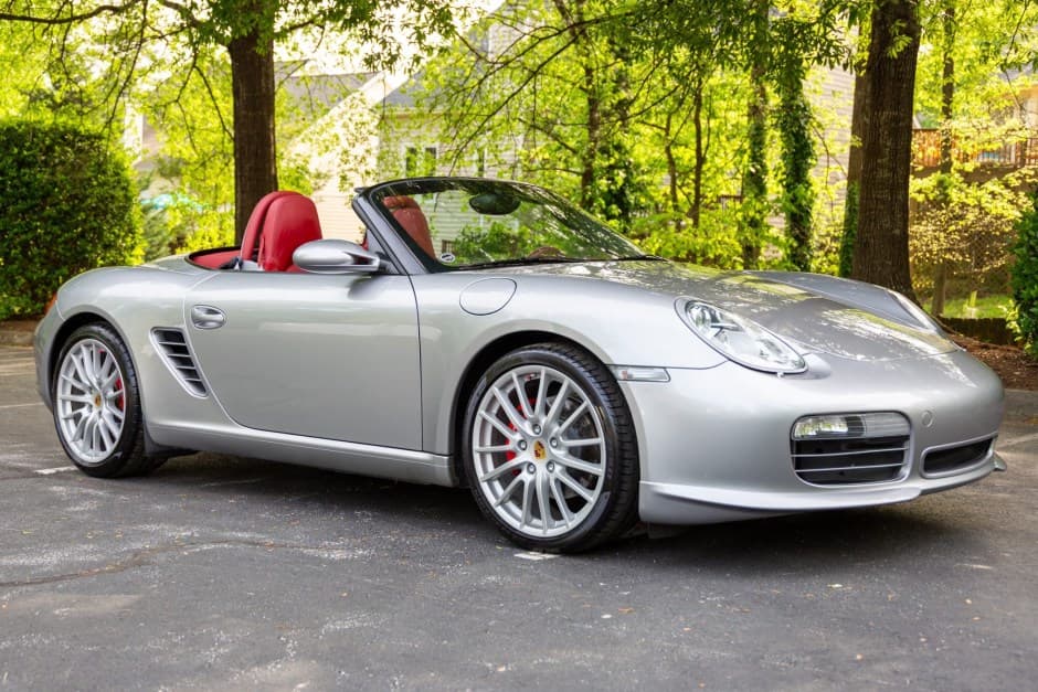 2008 Porsche 987 Boxster sold for $40,000