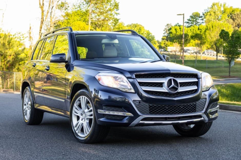 2013 Mercedes-Benz X204 GLK-Class sold for $13,500