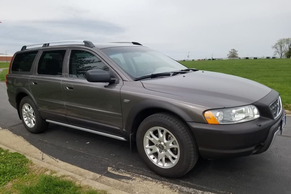 2005 Volvo XC70 sold for $19,500