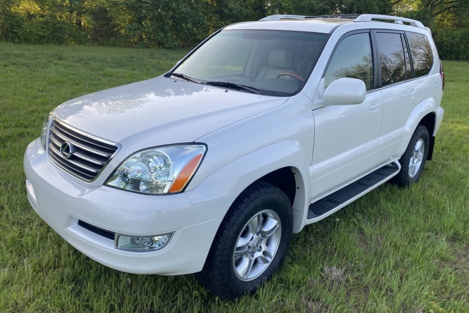 2007 Lexus GX sold for $38,750