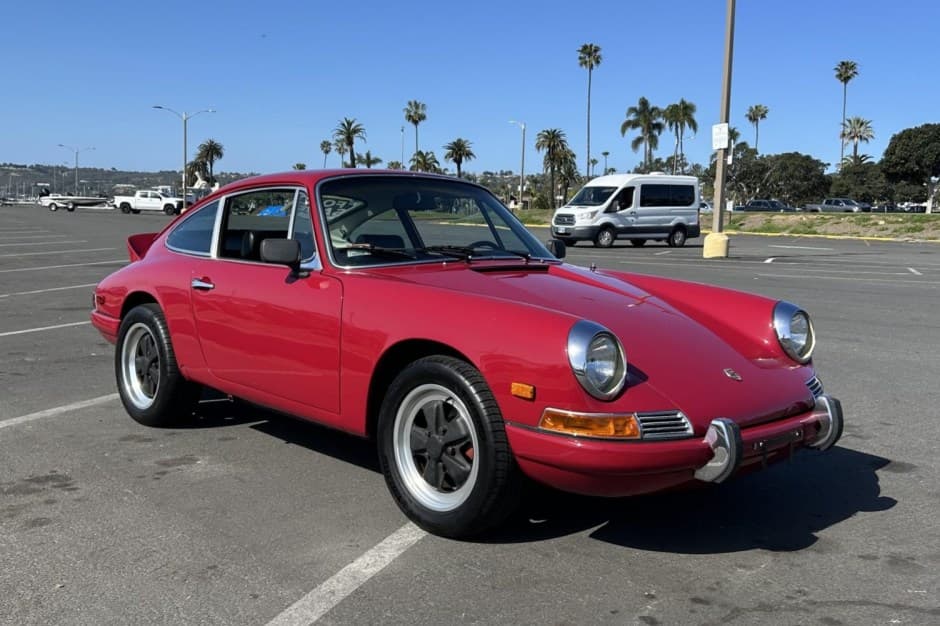 1968 Porsche 912 sold for $35,000