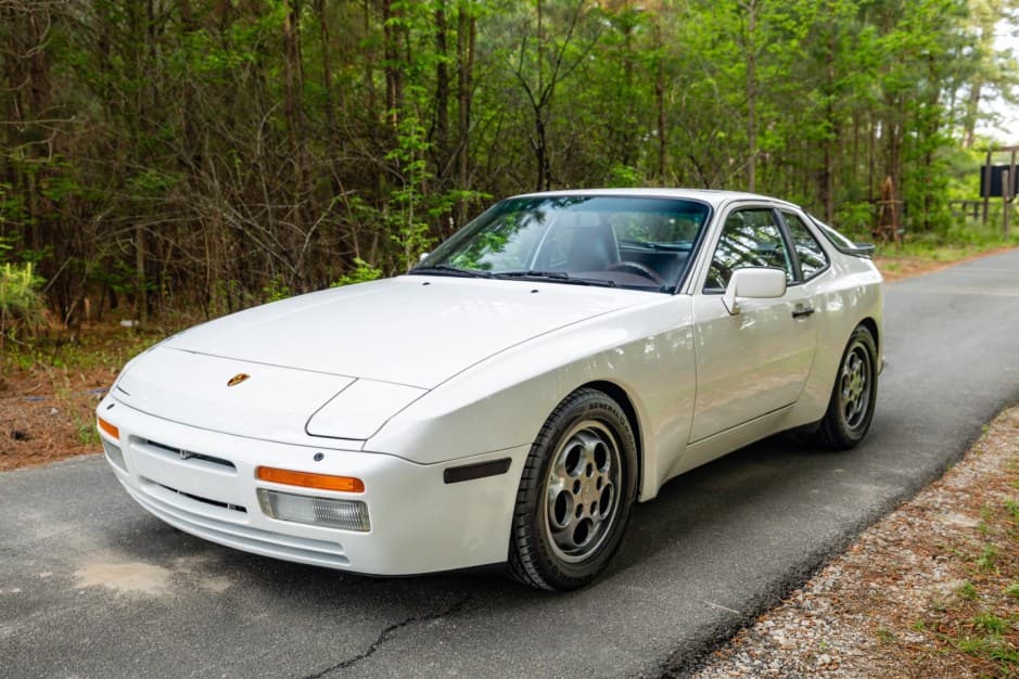 1988 Porsche 944 Turbo sold for $21,500