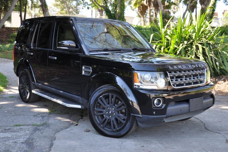 2014 Land Rover LR4 sold for $12,450