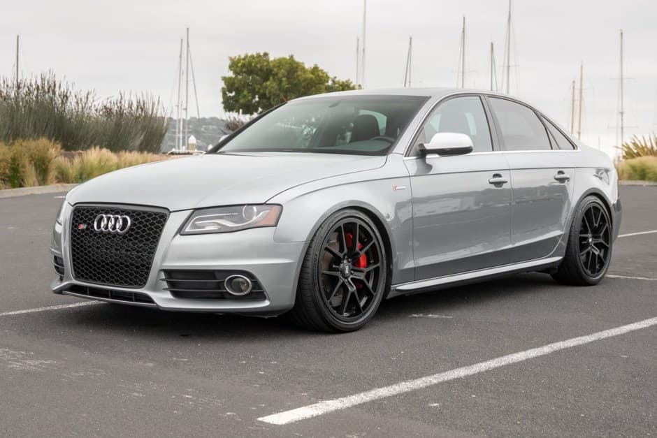 2010 Audi B8 S4 sold for $16,000