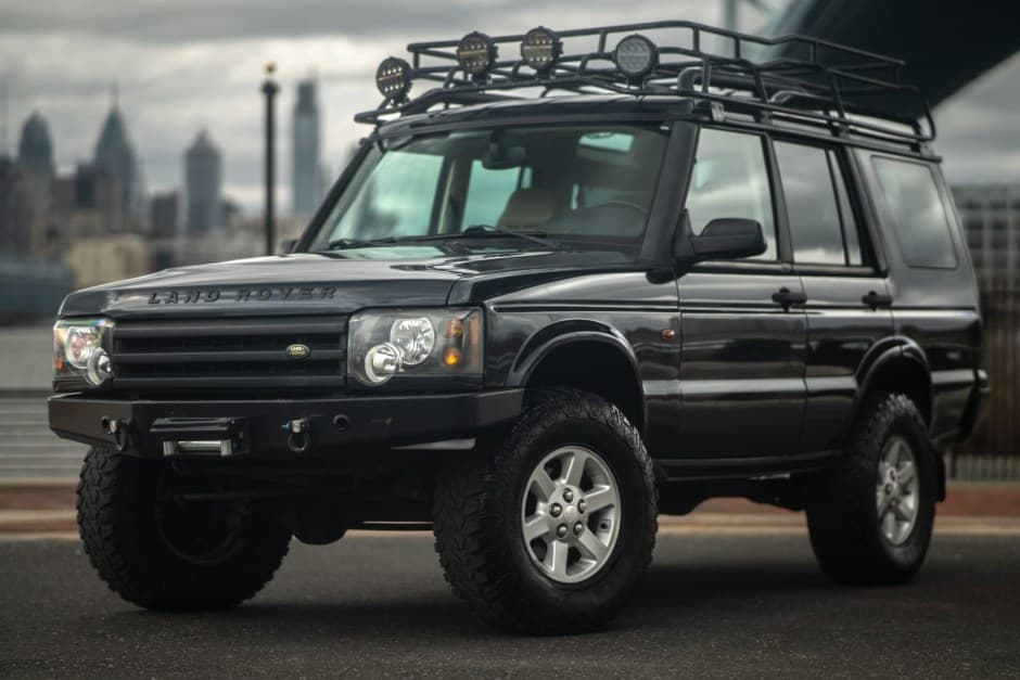 2004 Land Rover Discovery II sold for $27,250