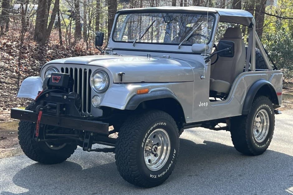 1975 Jeep CJ-5 sold for $9,700