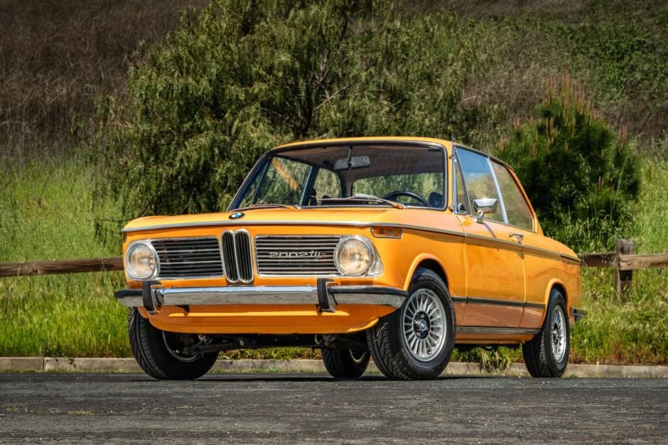1972 BMW 2002tii sold for $52,000