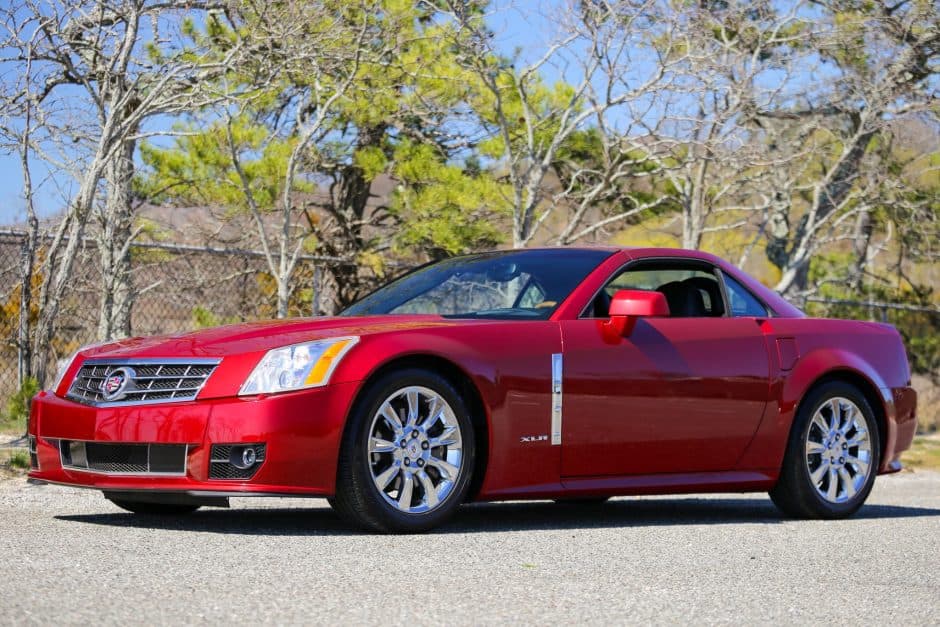 2009 Cadillac XLR sold for $31,750