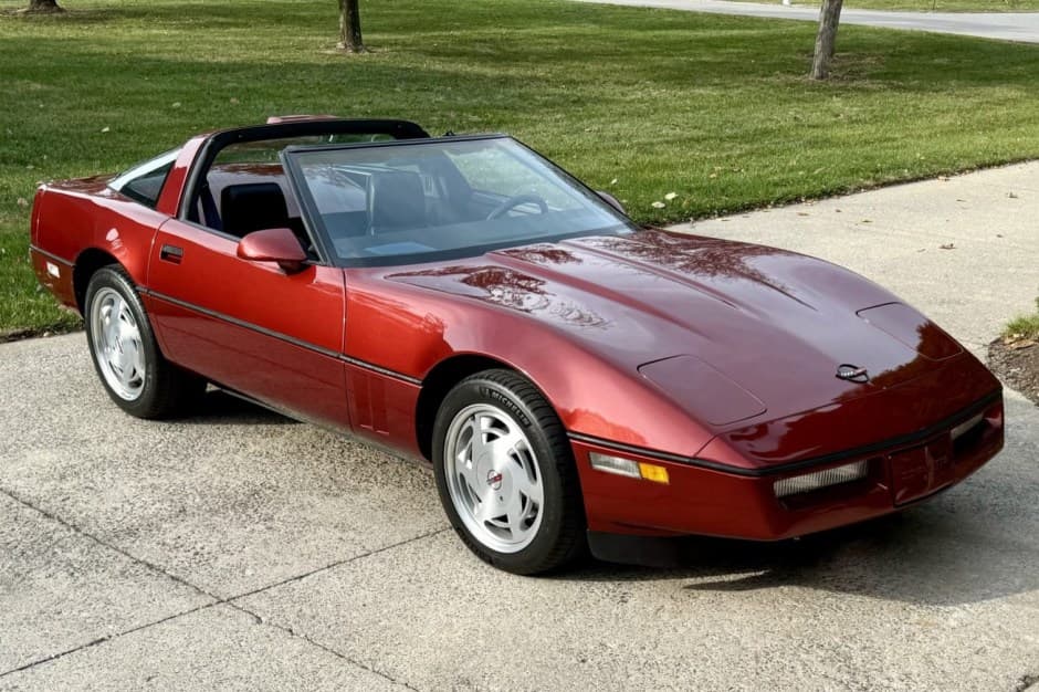 1988 Chevrolet Corvette C4 sold for $10,250