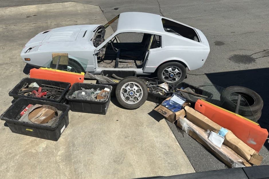 1973 Saab Sonett sold for $2,500