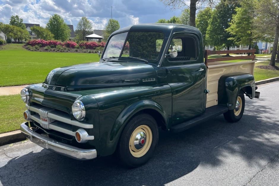 1953 Dodge B-Series (1948-1953) sold for $9,300
