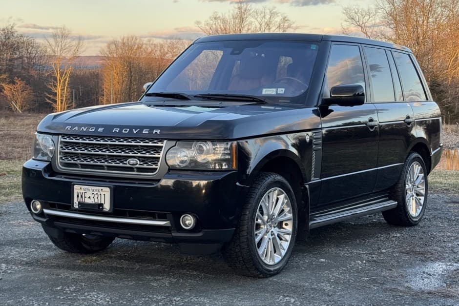 2011 Land Rover Range Rover L322 sold for $13,000