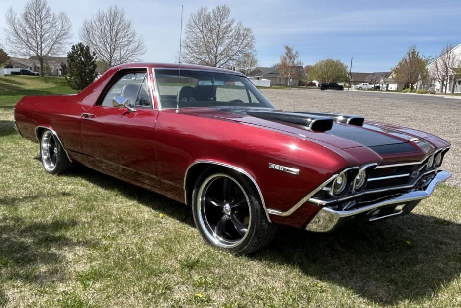 1969 Chevrolet El Camino sold for $18,753