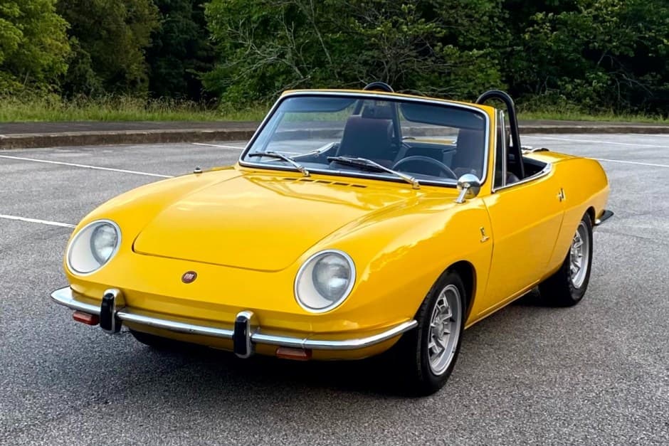 1967 Fiat 850 sold for $8,900