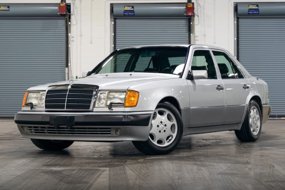 1992 Mercedes-Benz 500E & E500 sold for $39,000