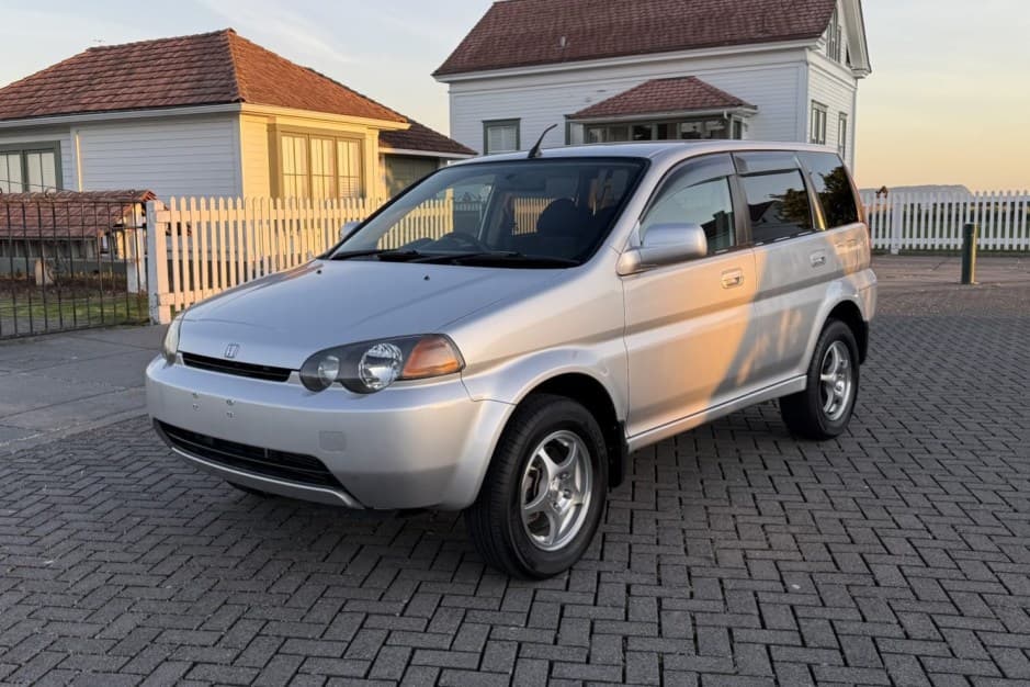 2000 Honda  sold for $6,900