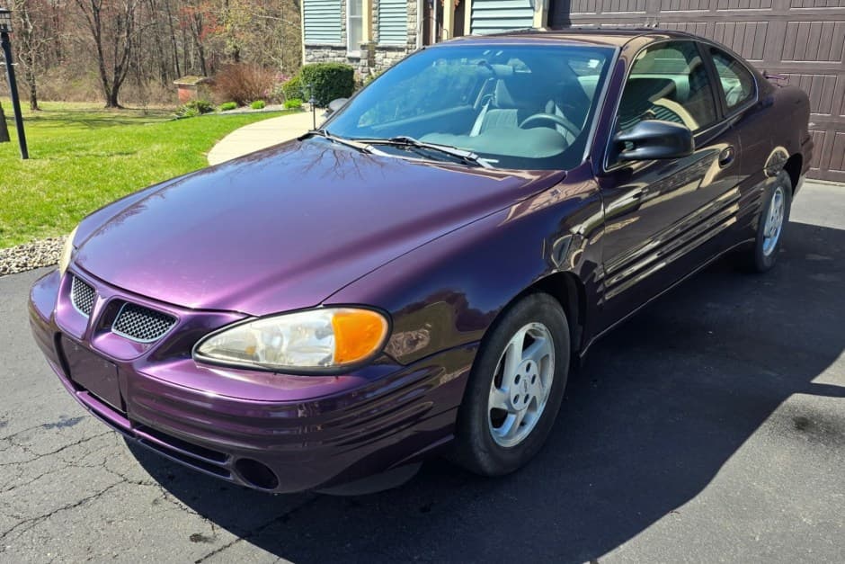 1999 Pontiac  sold for $2,800