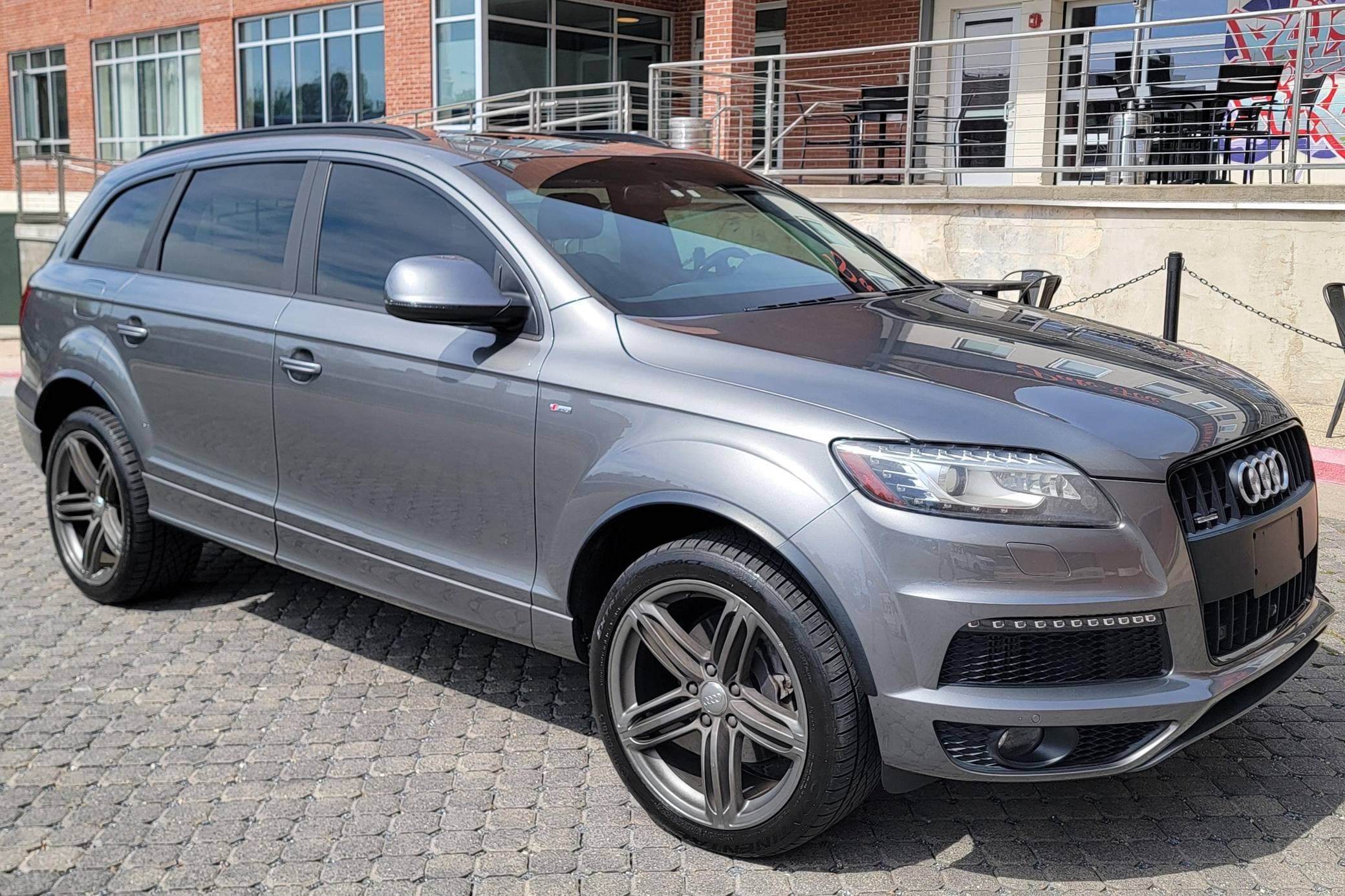 2015 Audi Q7 sold for $18,250